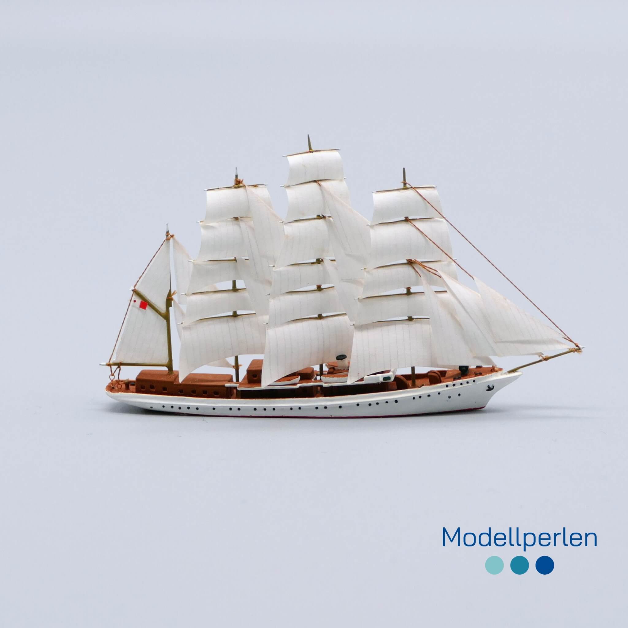 Rostocker Schiffsminiaturen - RSM 1011 - Sea Cloud (4-Mast Bark) - 1:1250 - 1