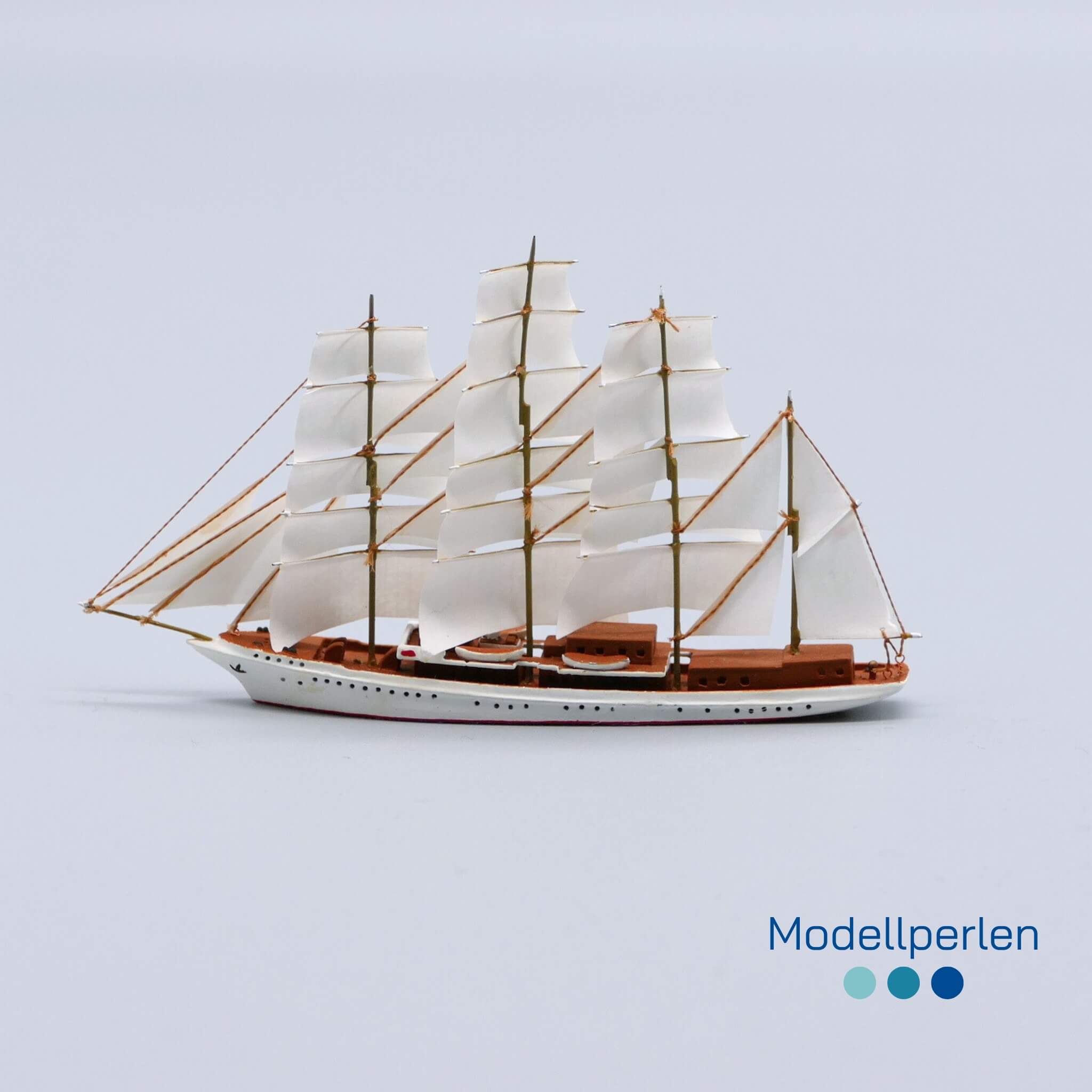 Rostocker Schiffsminiaturen - RSM 1011 - Sea Cloud (4-Mast Bark) - 1:1250 - 2