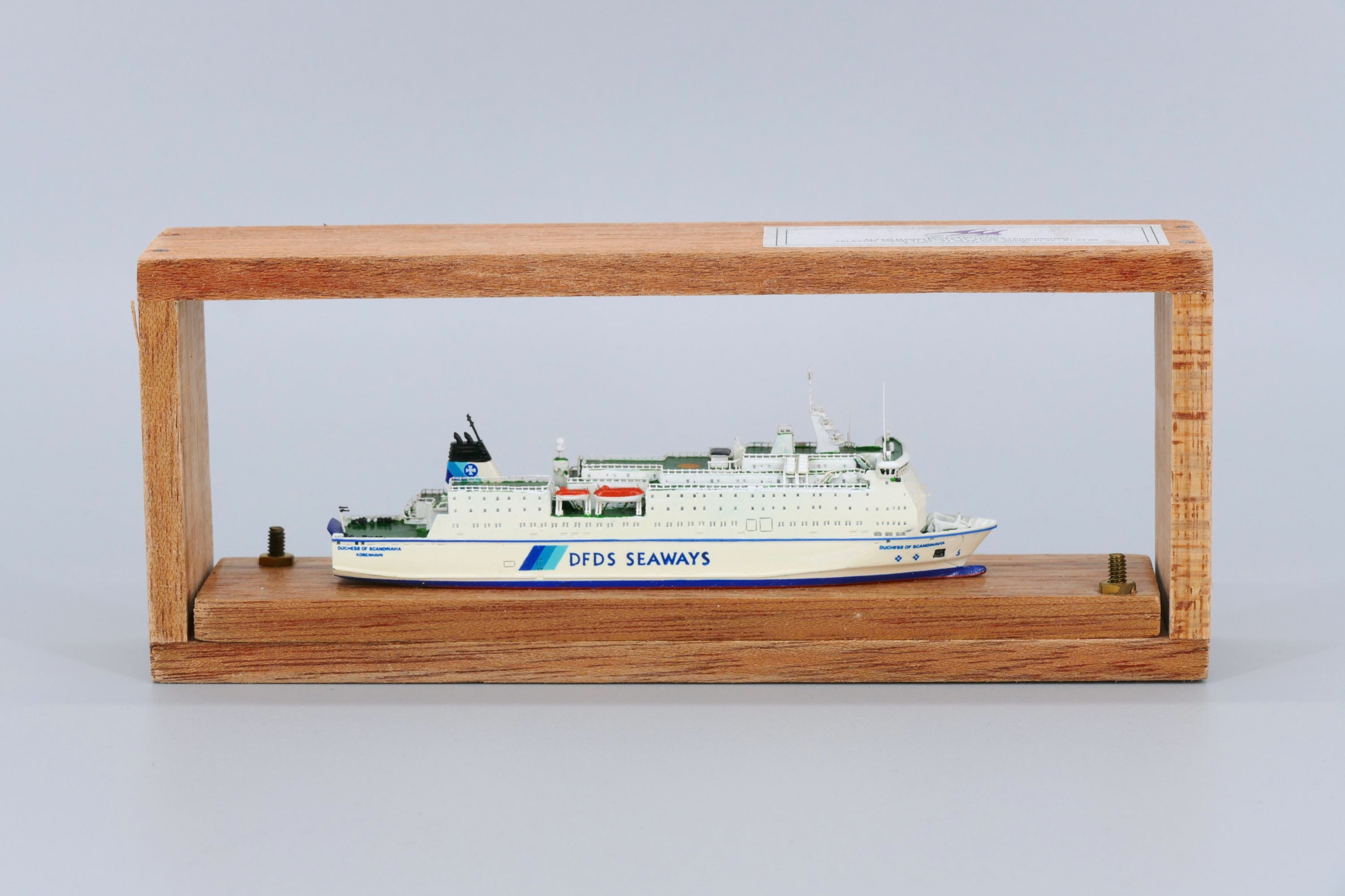 Carat - CFC 013 - Duchess of Scandinavia - 1:1250 - 1