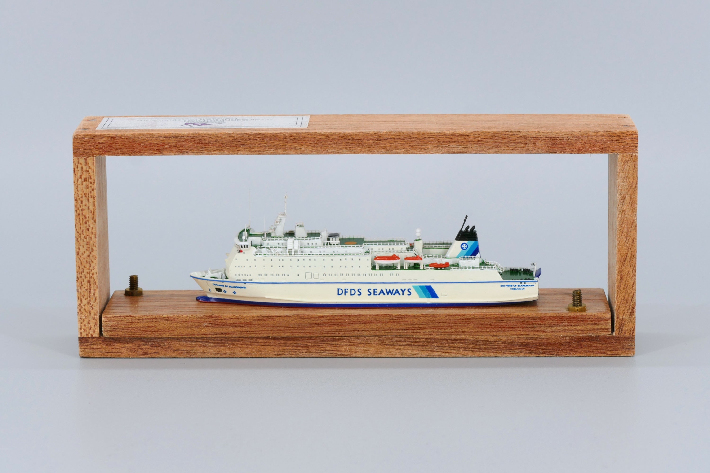 Carat - CFC 013 - Duchess of Scandinavia - 1:1250 - 2