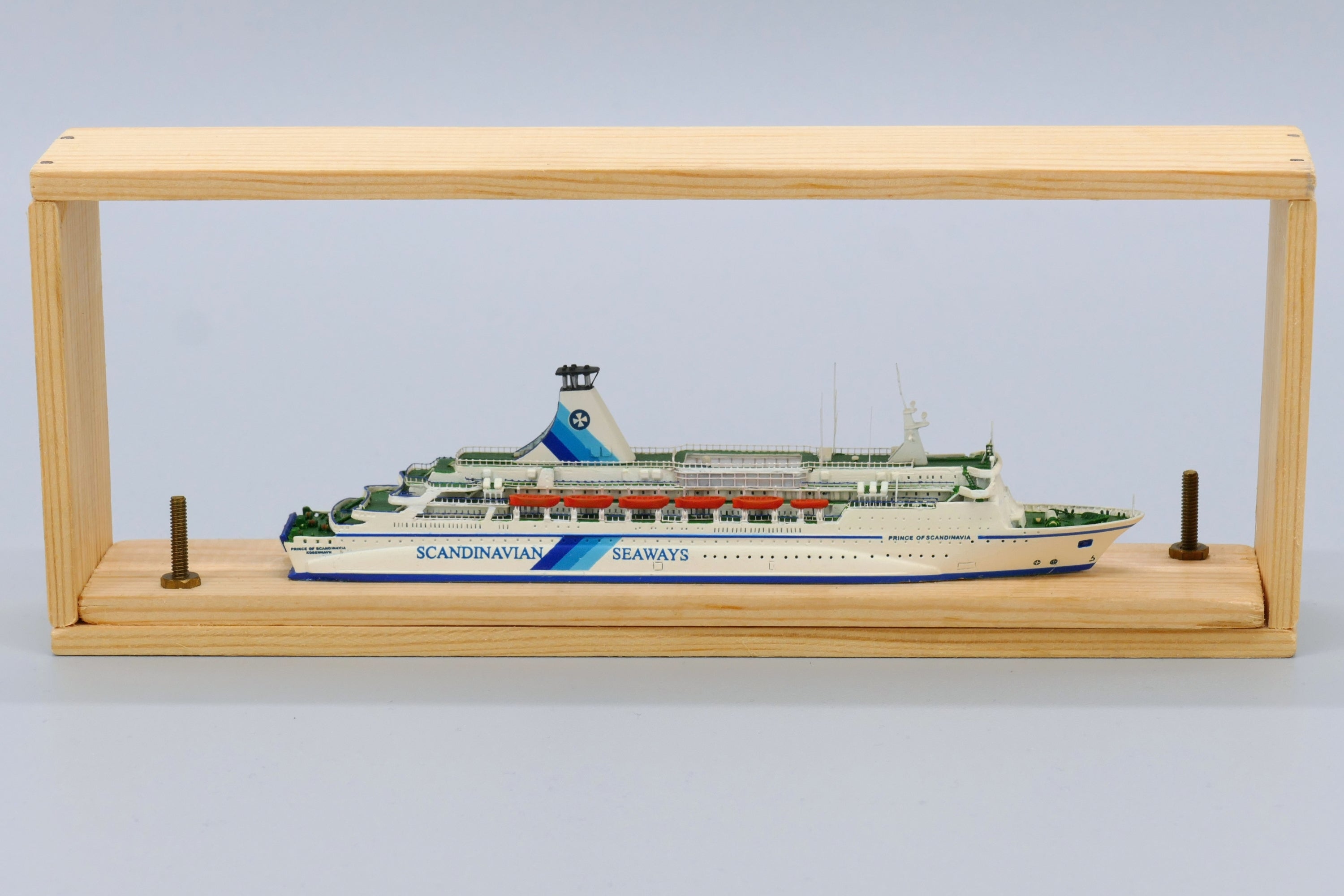 Carat - CFC 014 WL - Prince of Scandinavia - 1:1250 - 1