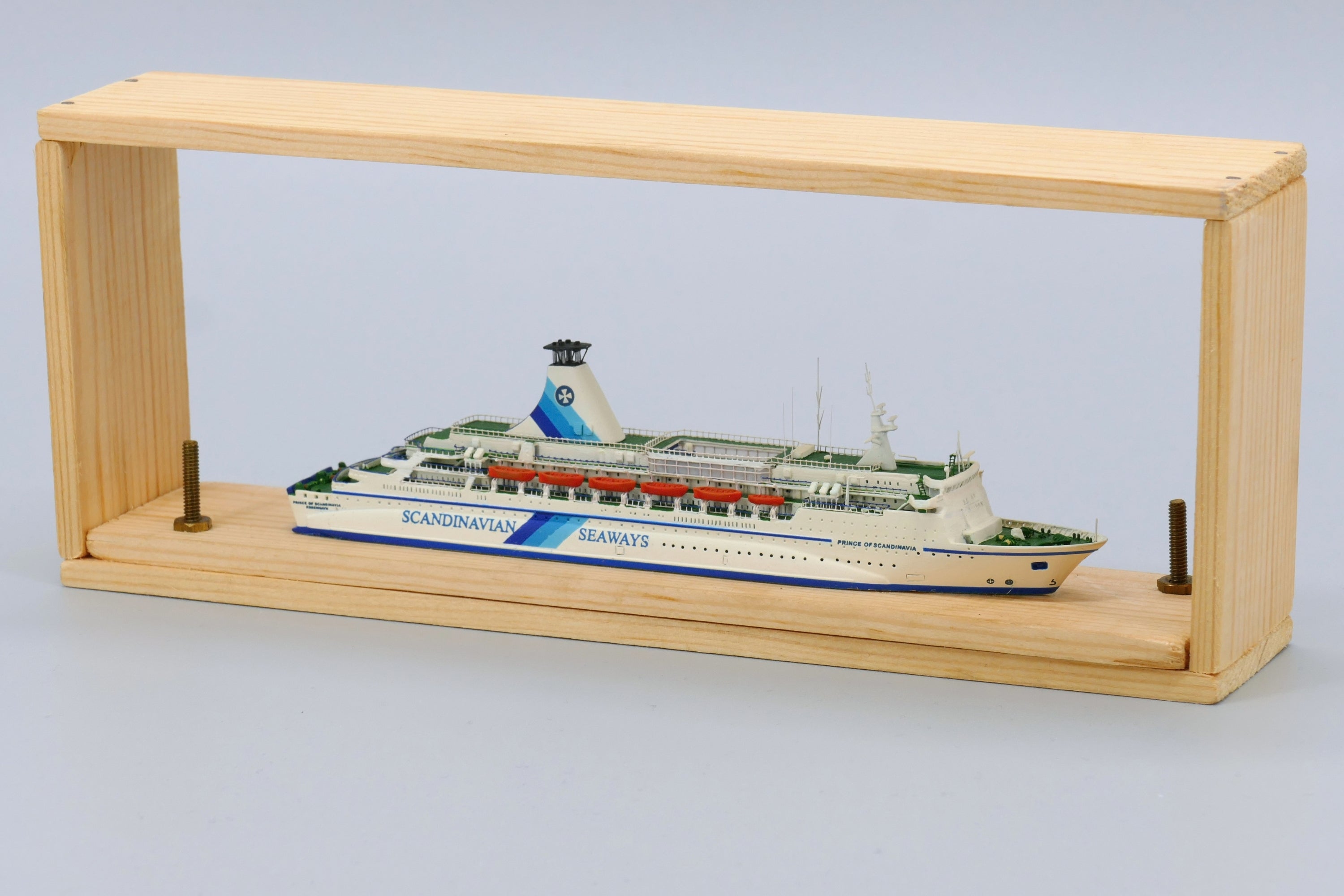 Carat - CFC 014 WL - Prince of Scandinavia - 1:1250 - 3