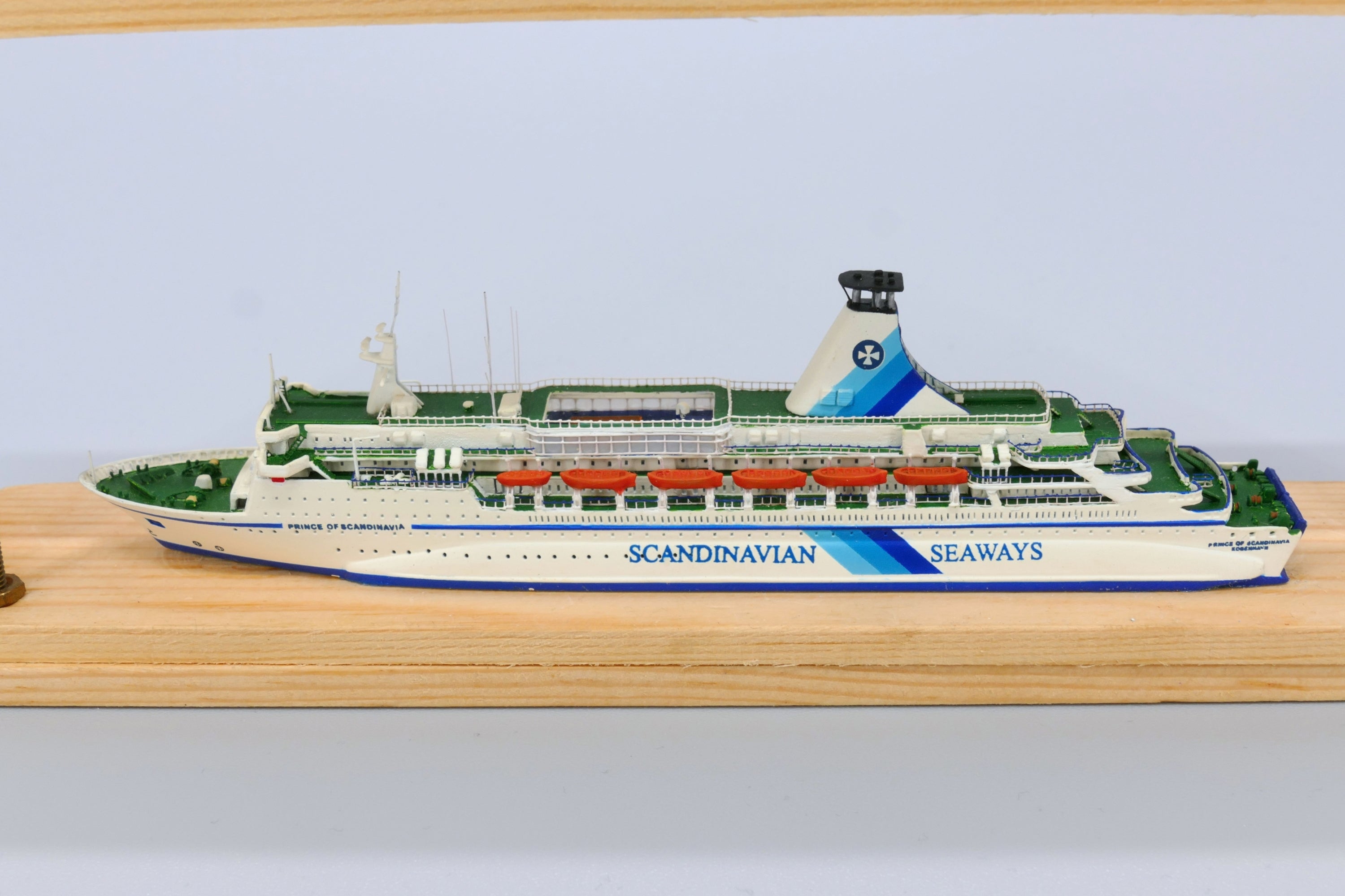 Carat - CFC 014 WL - Prince of Scandinavia - 1:1250 - 6