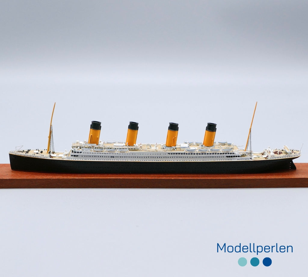 Classic Ship Collection - CSC 000 - Titanic - 1:1250 - 2