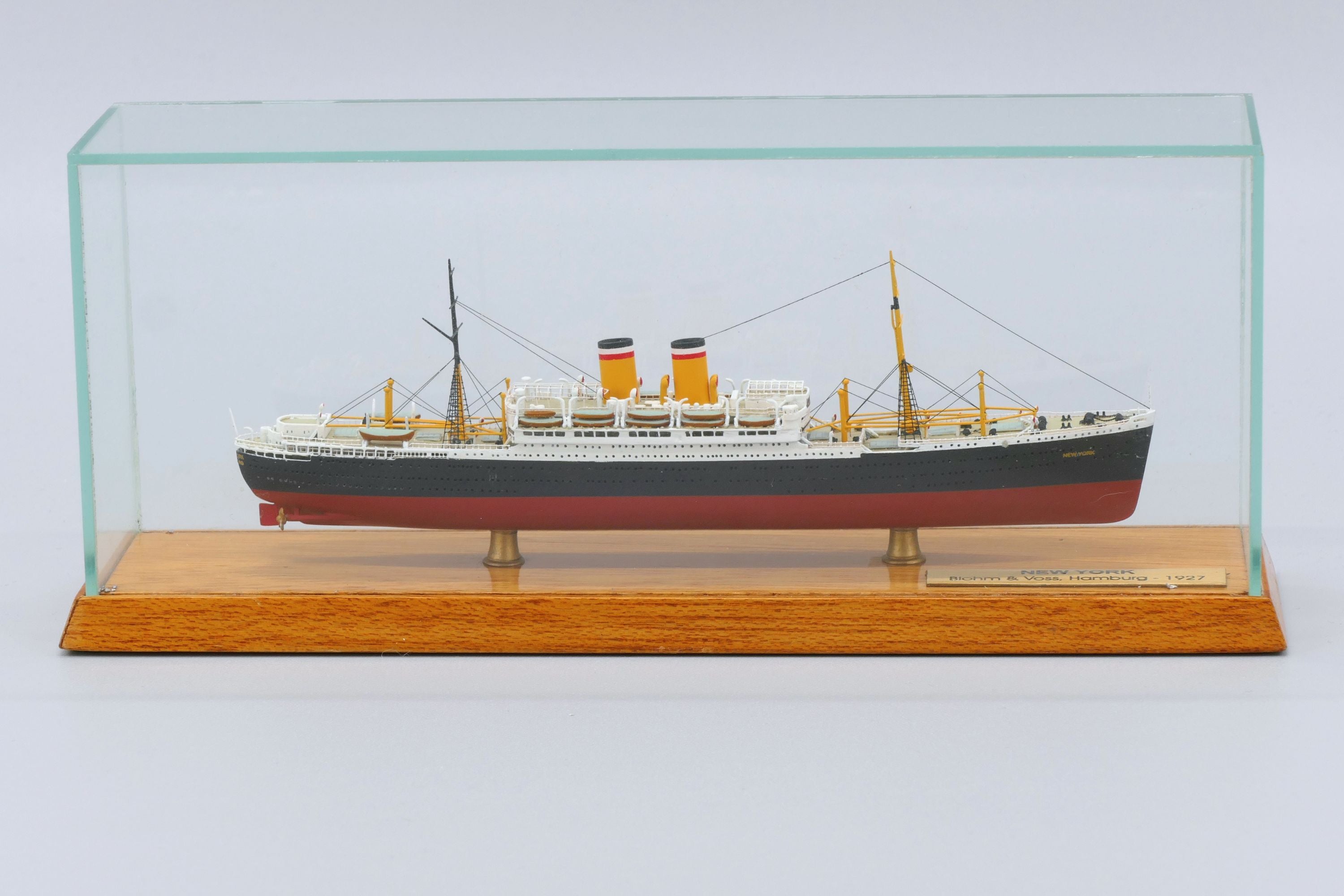 Classic Ship Collection - CSC 008 FH - New York - 1:1250 - 1