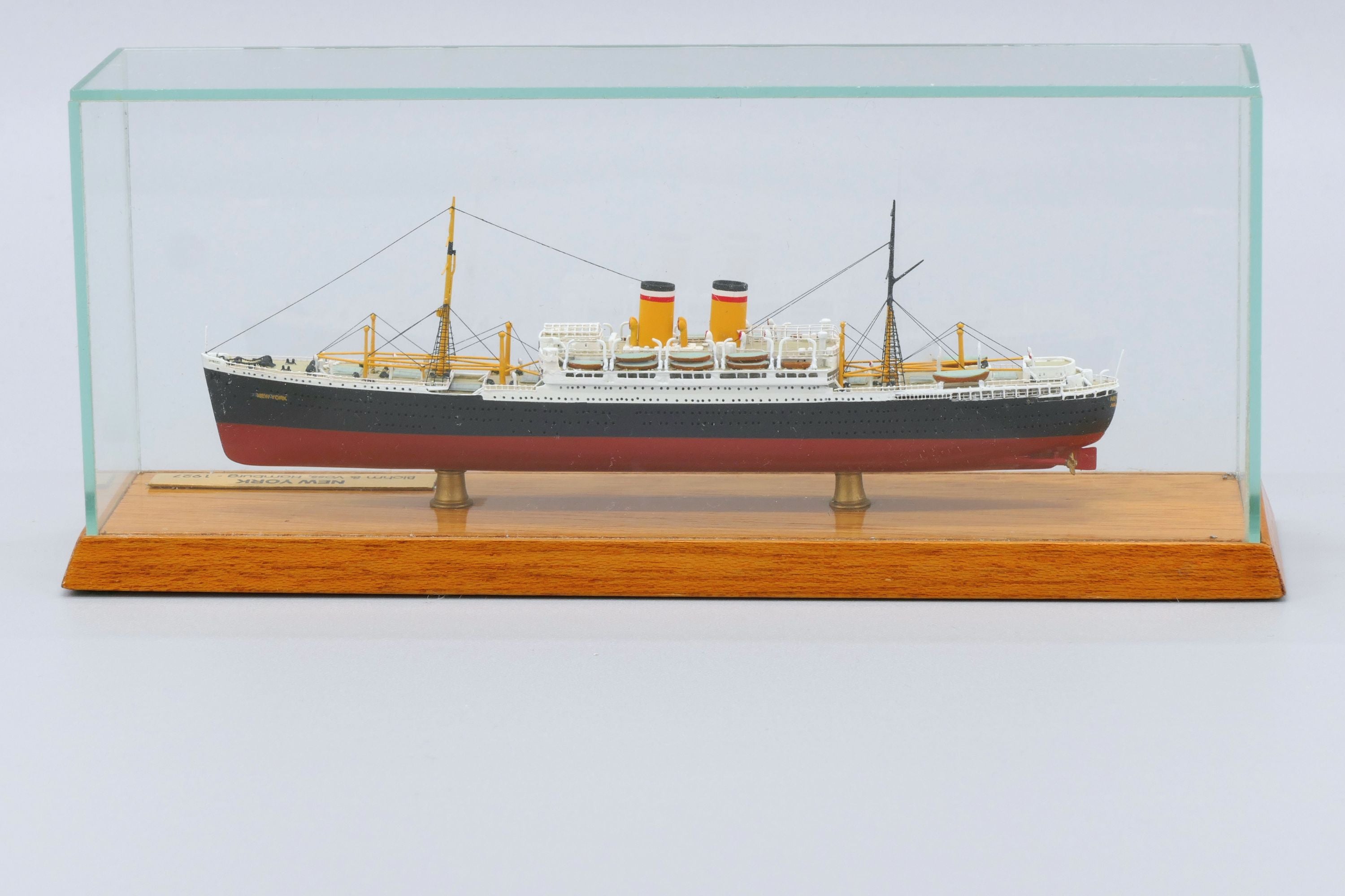 Classic Ship Collection - CSC 008 FH - New York - 1:1250 - 2