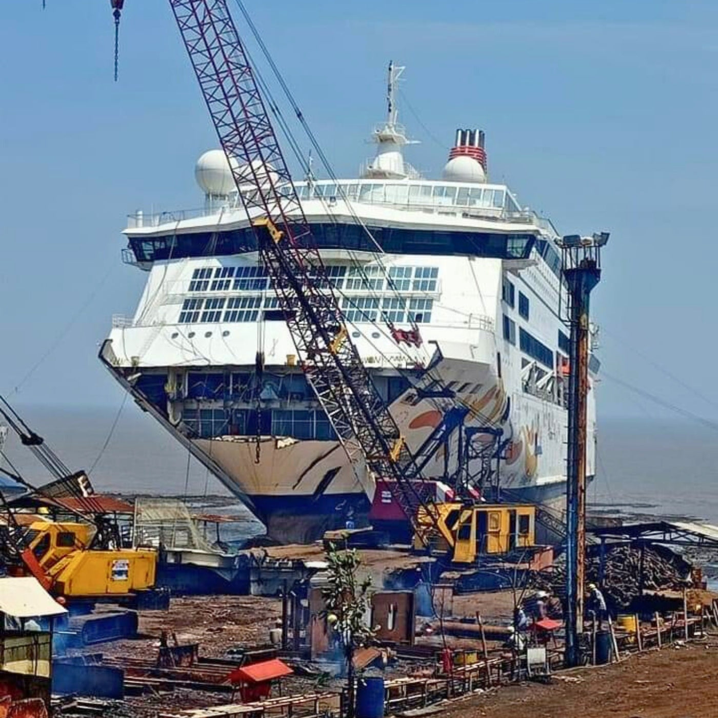 Original Stücke aus Alang