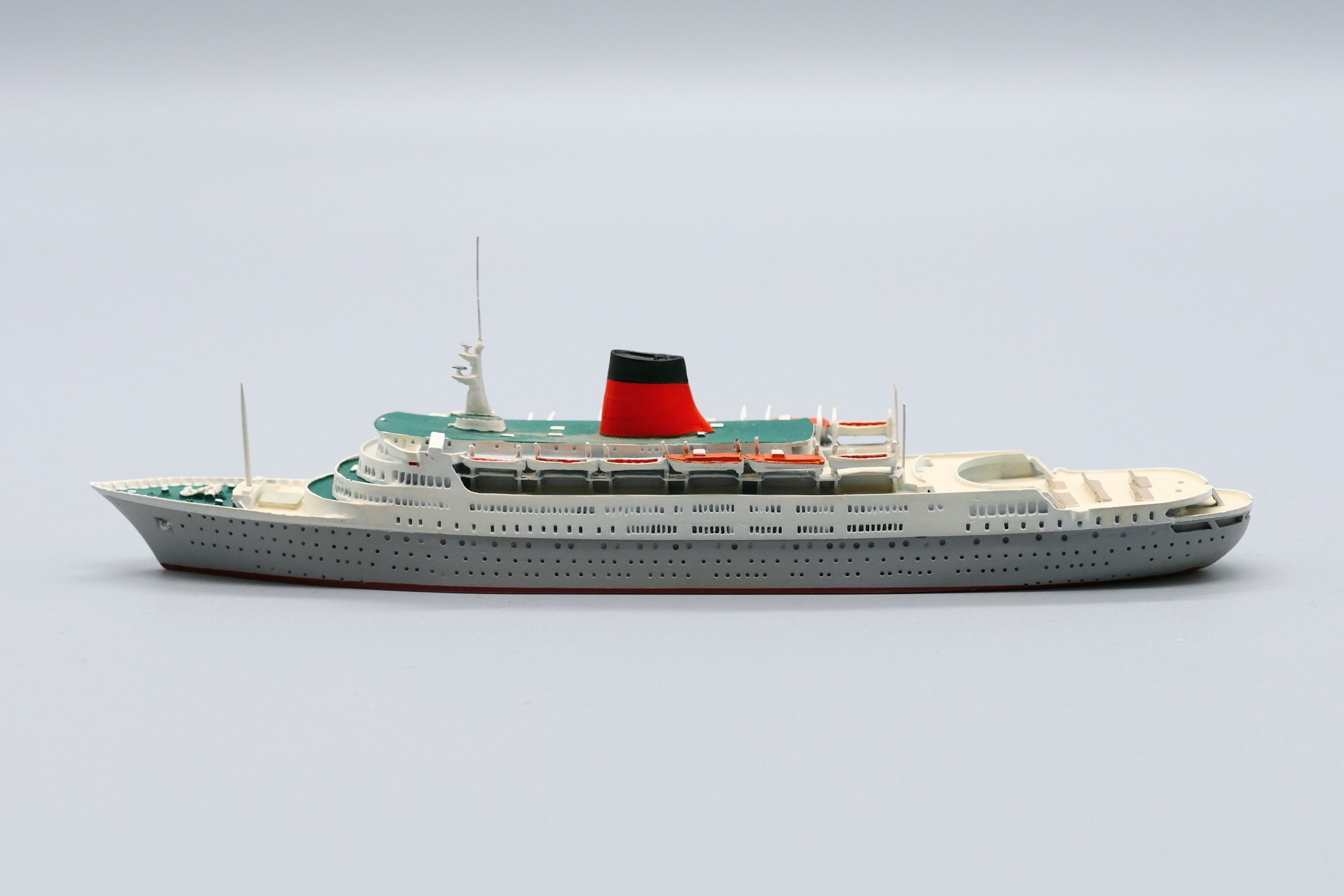 Mercator - M 915a - Vistafjord (Cunard) - 1-1250 - 2
