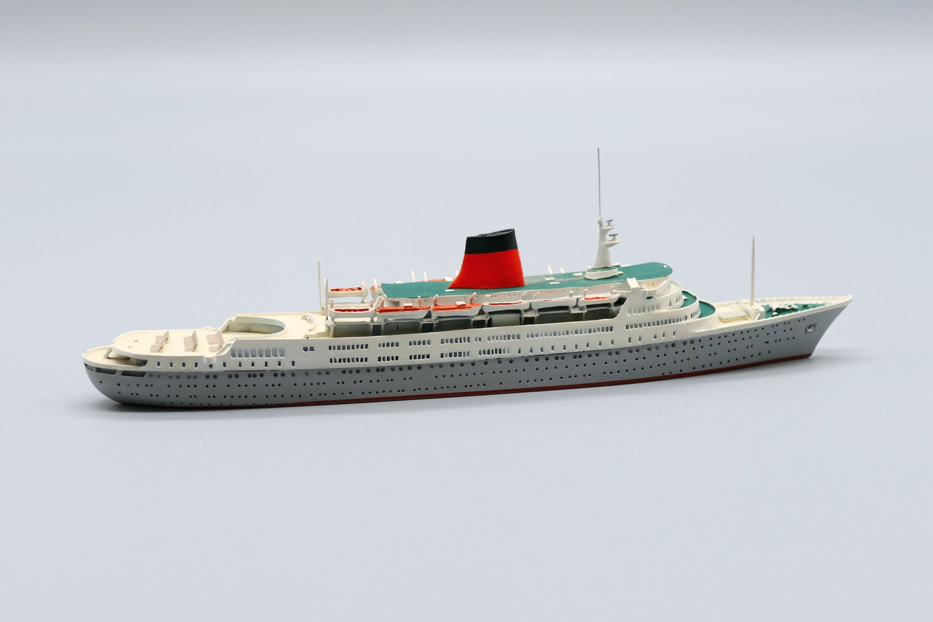 Mercator - M 915a - Vistafjord (Cunard) - 1-1250 - 4