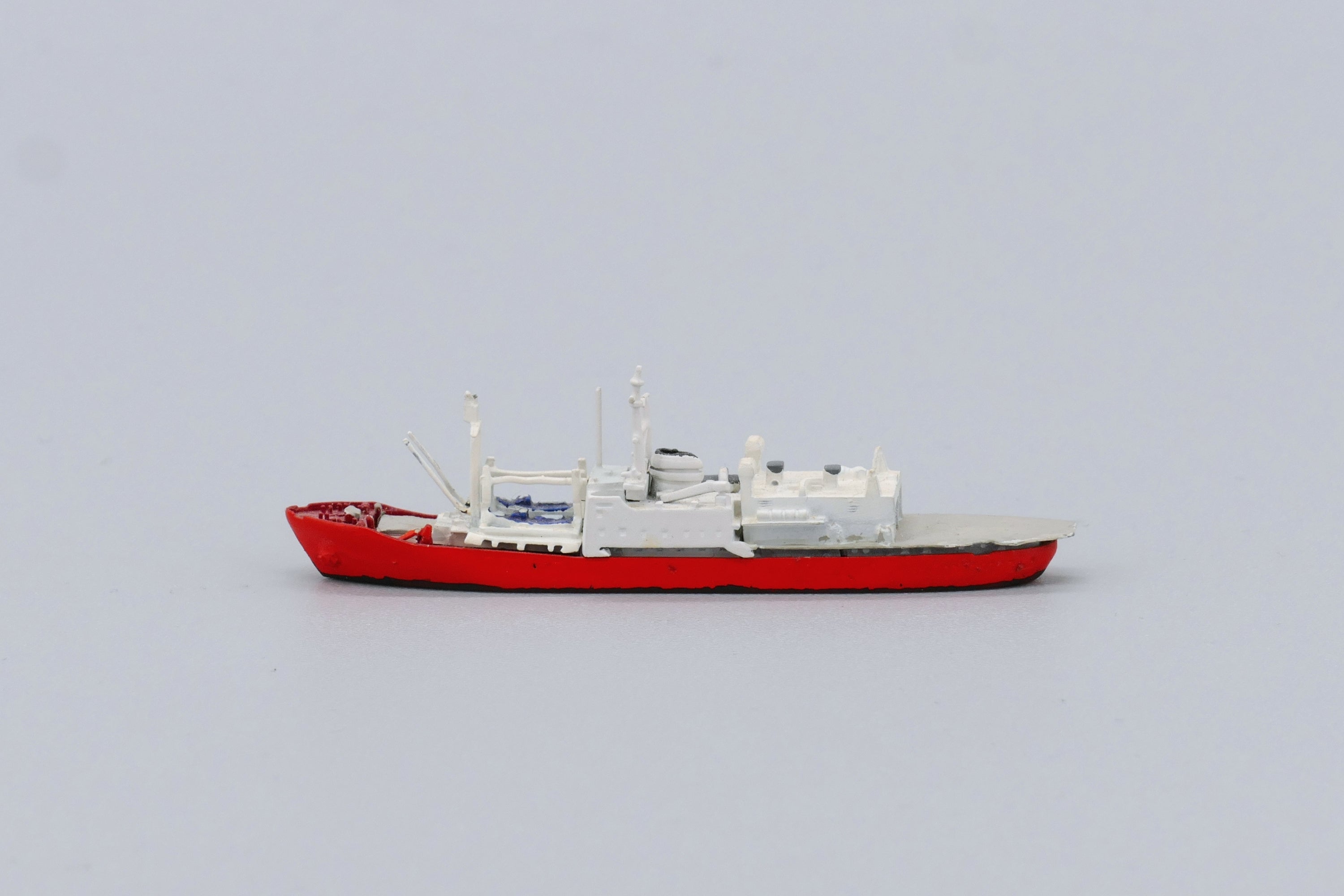 Trident - T 0924 - Endurance - 1:1250 - 2