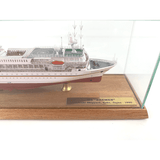Classic Ship Collection - CSC 7012 - Bremen - 1:700 - Fullhull in Vitrine - OVP